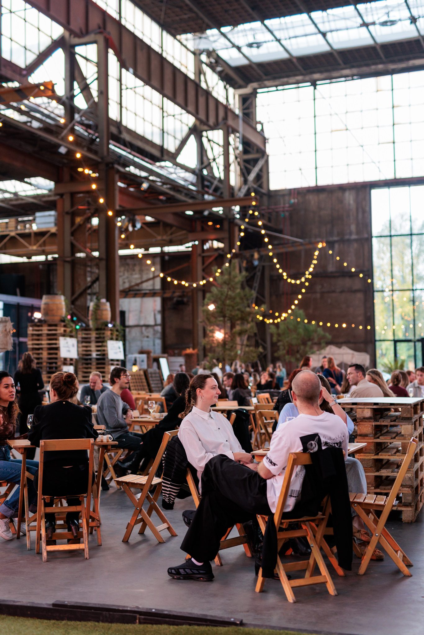 De festivalvloer van Nacht van de Wijn in Utrecht